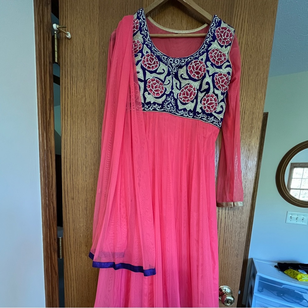 Indian Bollywood Pakistani anarkali party dress.
